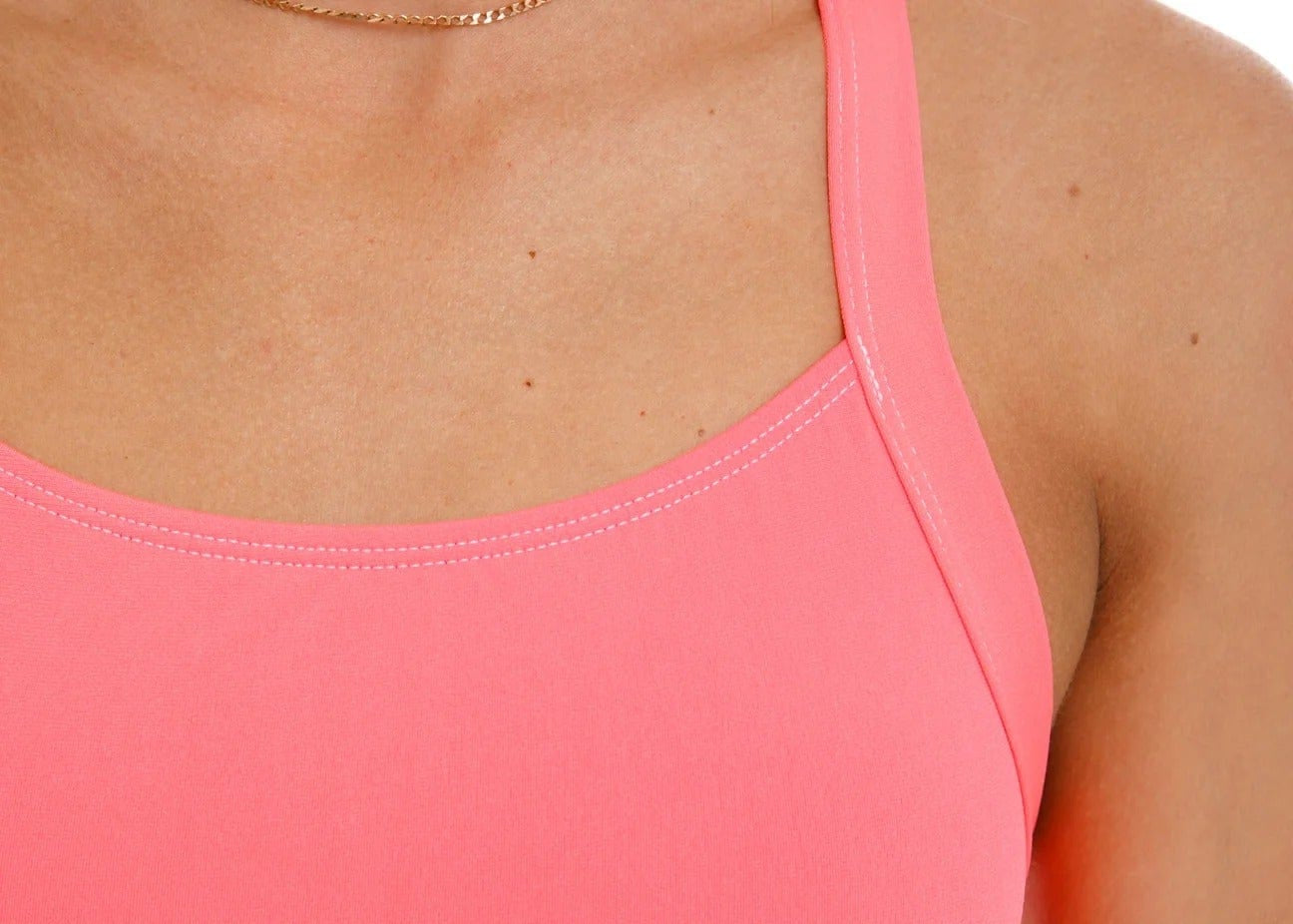 How to Choose Swimwear Colours